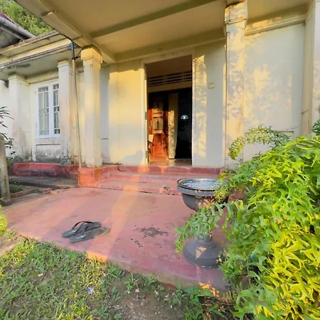 Weeragiri Home Stay Mirissa Exterior photo