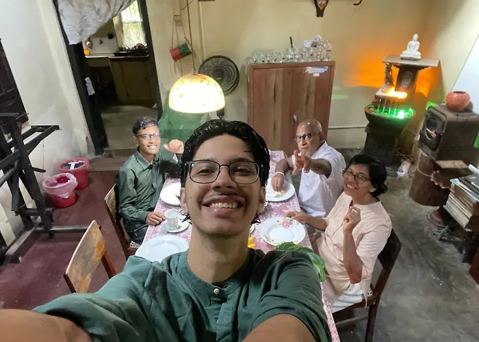 Weeragiri Home Stay