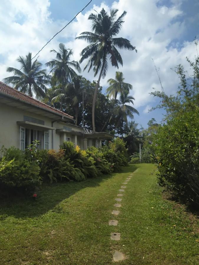 Weeragiri Homestay