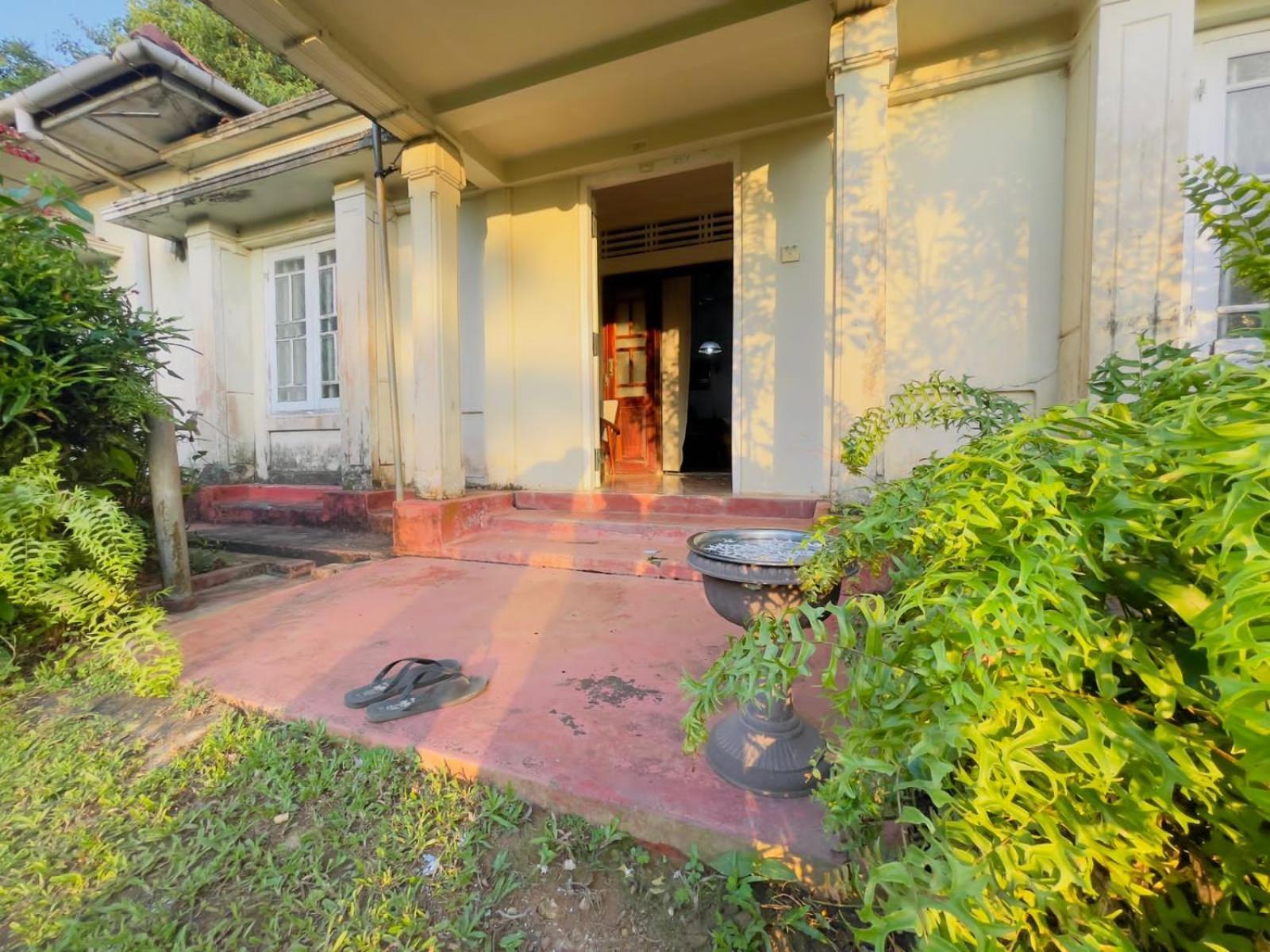 Homestay Weeragiri
