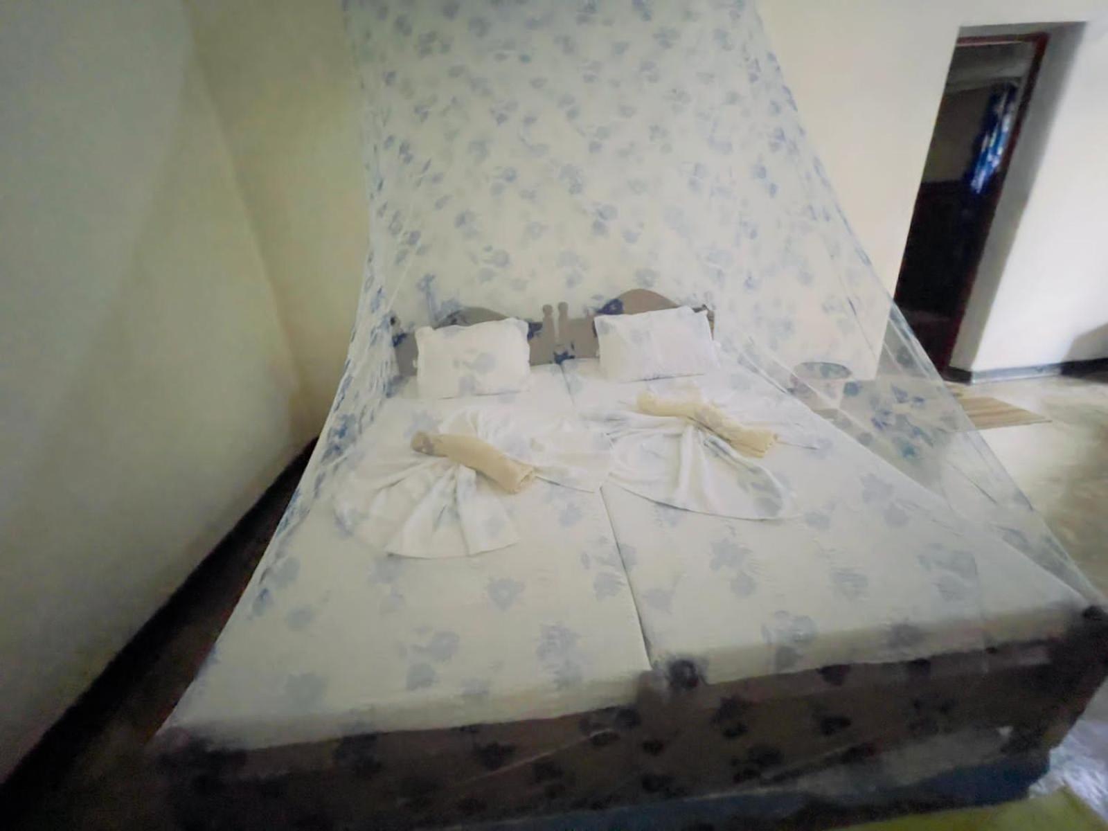 Homestay Weeragiri *