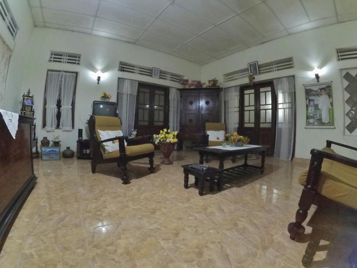 Weeragiri Homestay *